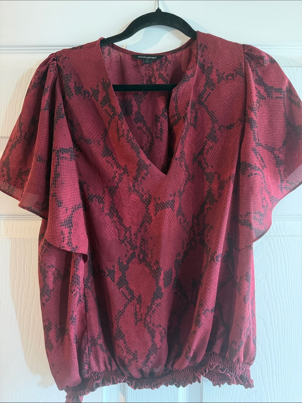 Banana Republic Animal Print Blouse in Red & Black Size Large